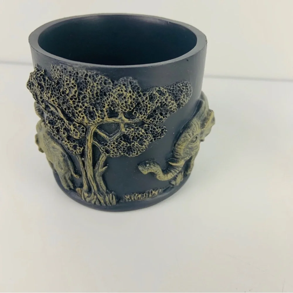 Brand New Navy Blue & Taupe Safari Themed Bathroom Set